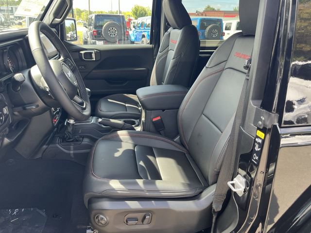 New 2025 Jeep Wrangler Rubicon AWD/4WD image 27