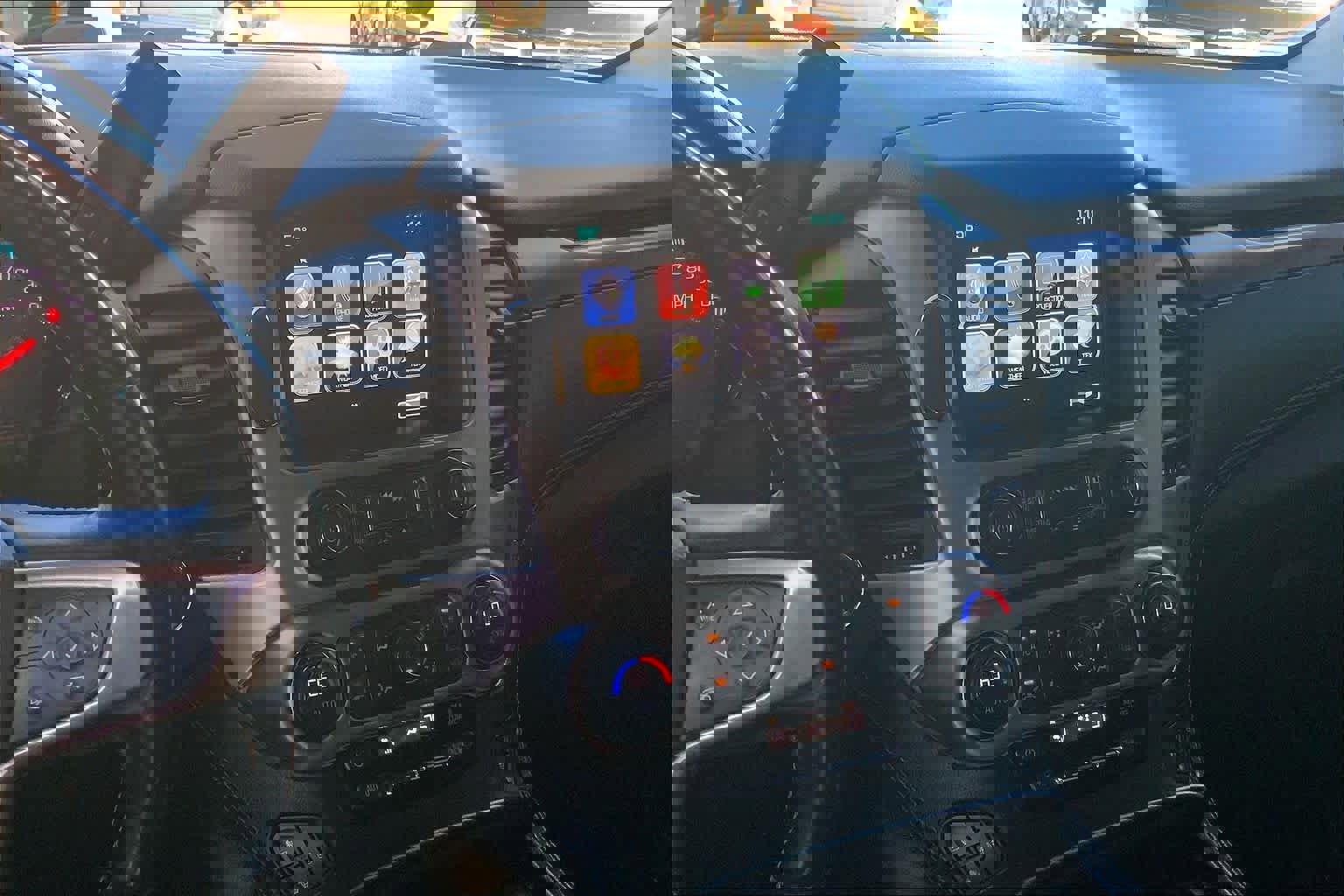 Used 2019 GMC Yukon XL Denali w/ Open Road Package image 6