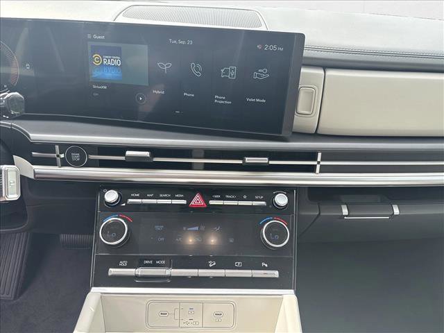 New 2026 Hyundai Santa Fe SE image 14