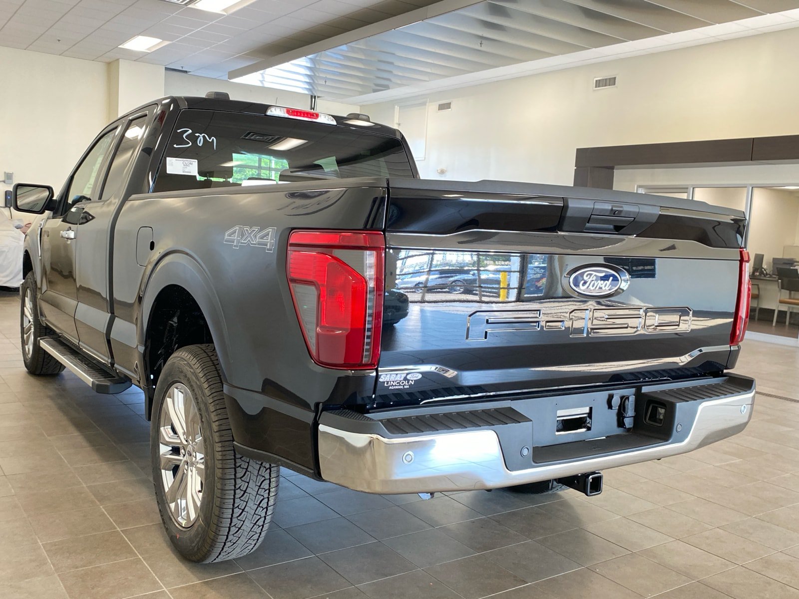 New 2026 Ford F150 XLT w/ XLT Chrome Appearance Package AWD/4WD image 5