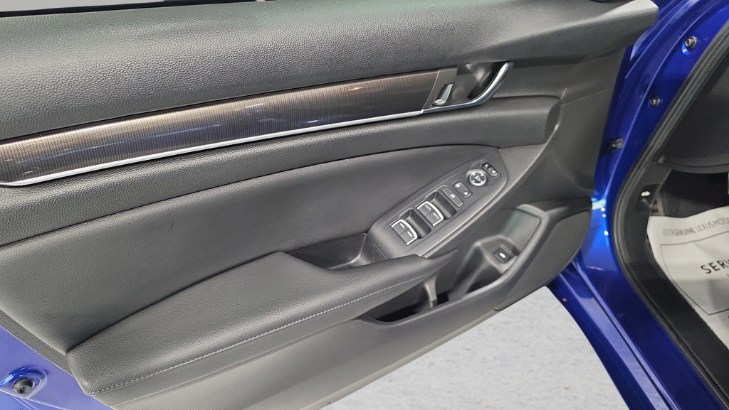 Used 2021 Honda Accord Sport Special Edition image 10