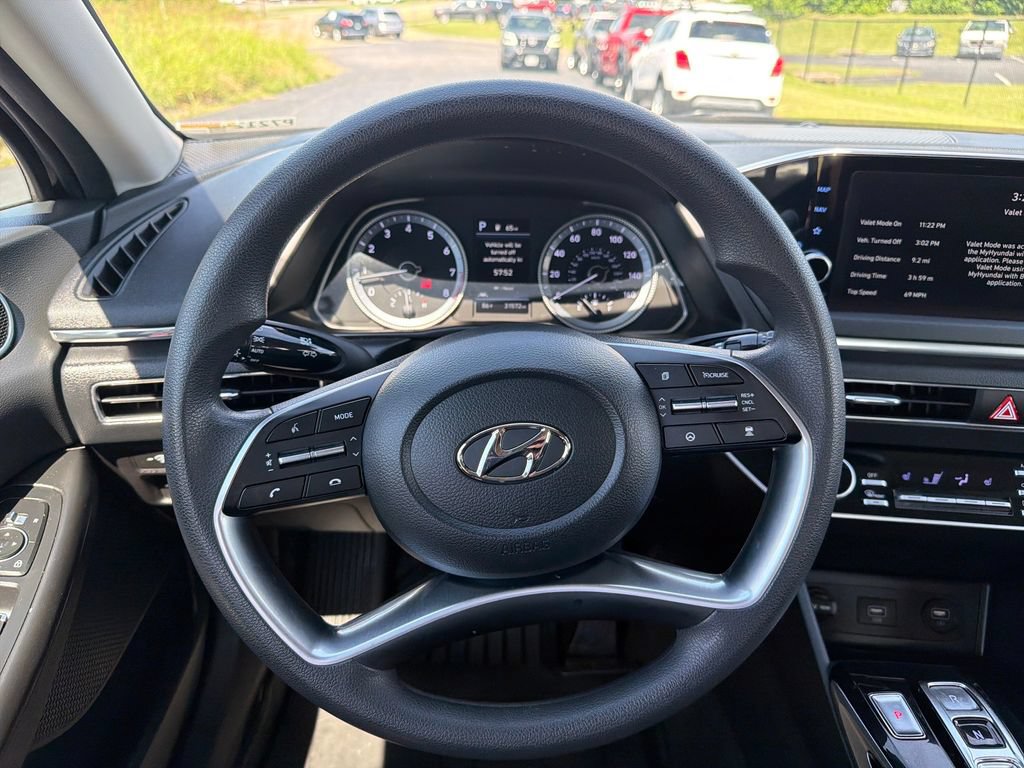 Used 2023 Hyundai Sonata SEL FWD image 17