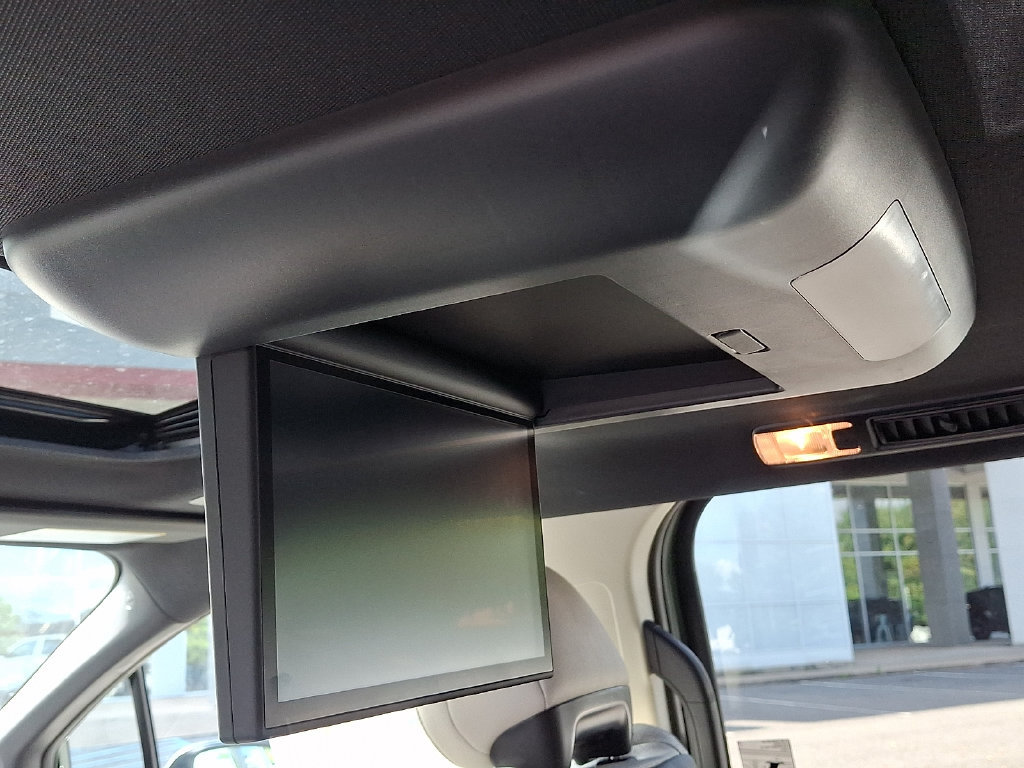 New 2026 Toyota Sienna Platinum AWD/4WD image 7