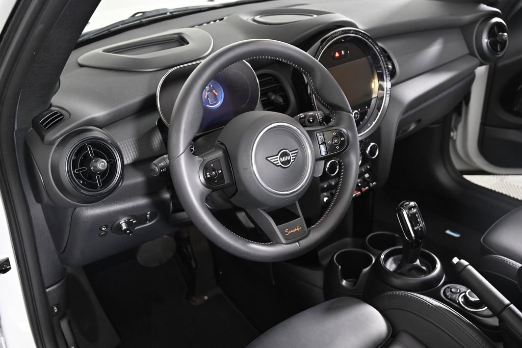 Used 2024 MINI Cooper S w/ Seaside Edition FWD image 12