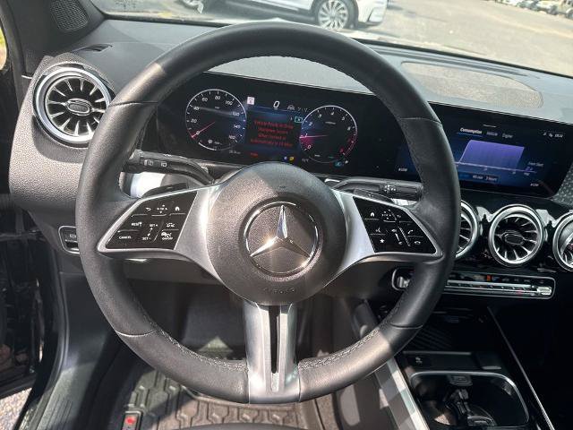 Used 2024 Mercedes-Benz GLB 250 4MATIC image 13