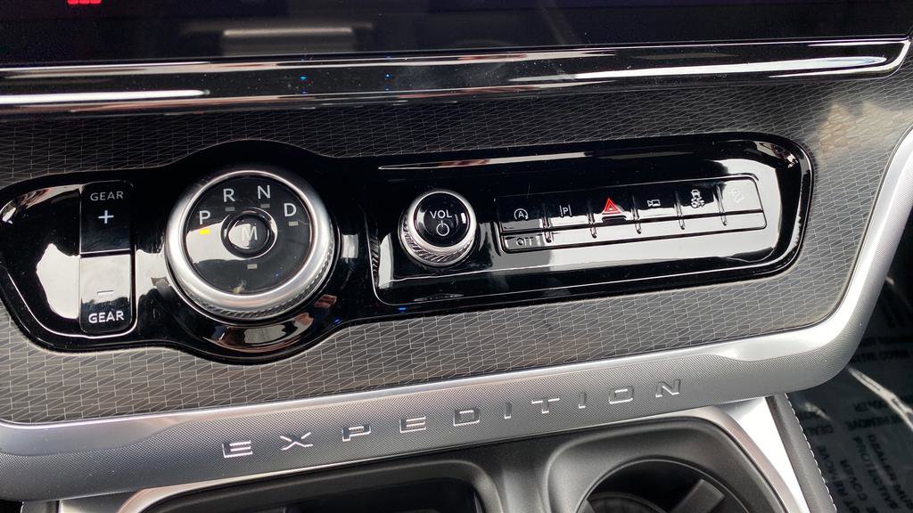 New 2026 Ford Expedition Platinum AWD/4WD image 21