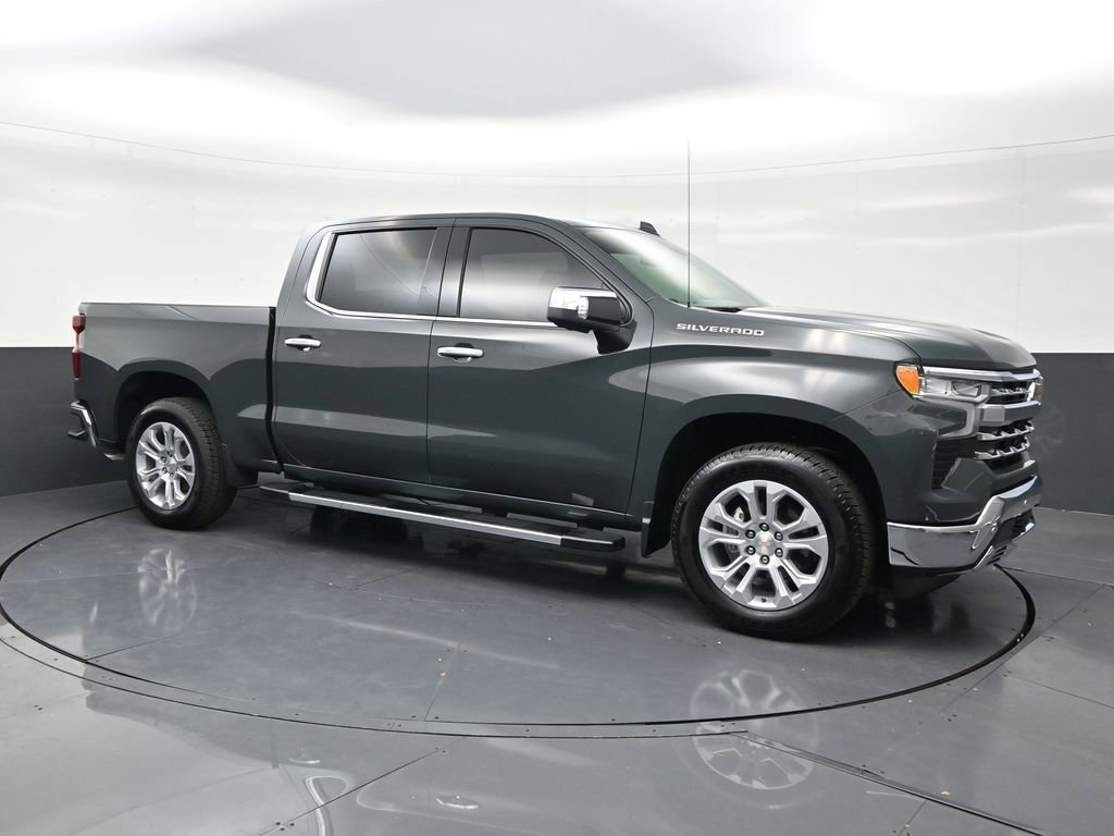 Used 2026 Chevrolet Silverado 1500 LTZ RWD image 8