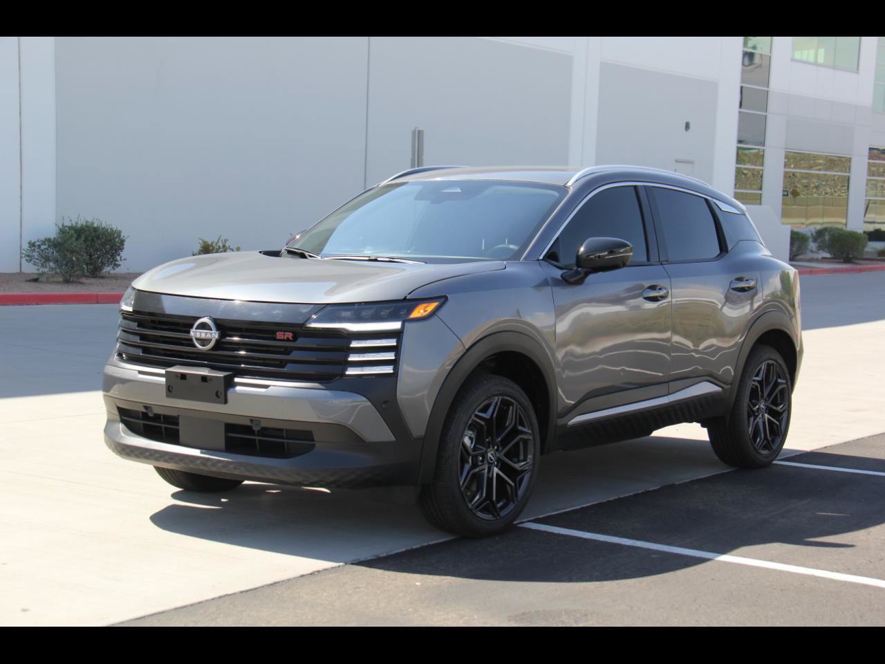 Used 2026 Nissan Kicks SR
