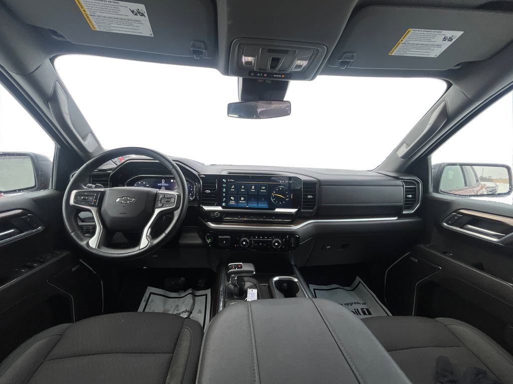 Used 2023 Chevrolet Silverado 1500 RST image 12
