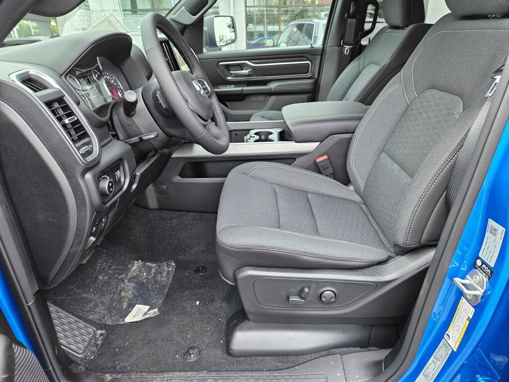 New 2026 RAM 1500 Big Horn AWD/4WD image 15