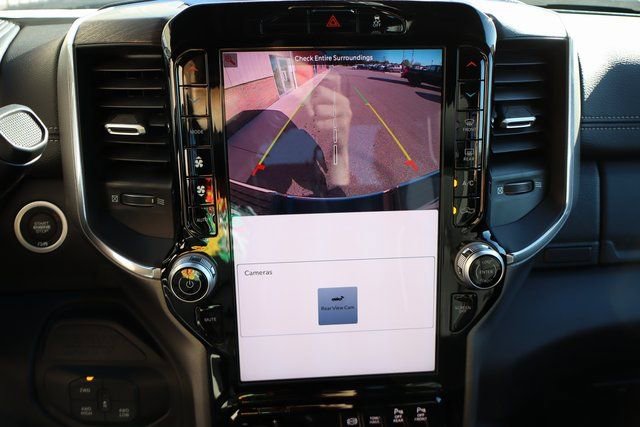 Used 2025 RAM 2500 Laramie image 28