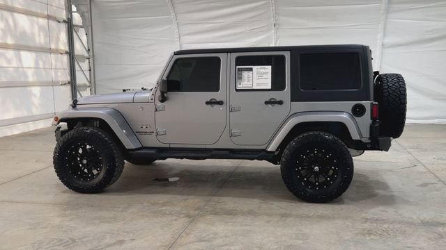 Used 2016 Jeep Wrangler Unlimited Sahara w/ Connectivity Group image 6