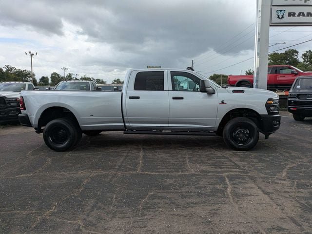 New 2026 RAM 3500 Tradesman AWD/4WD image 3