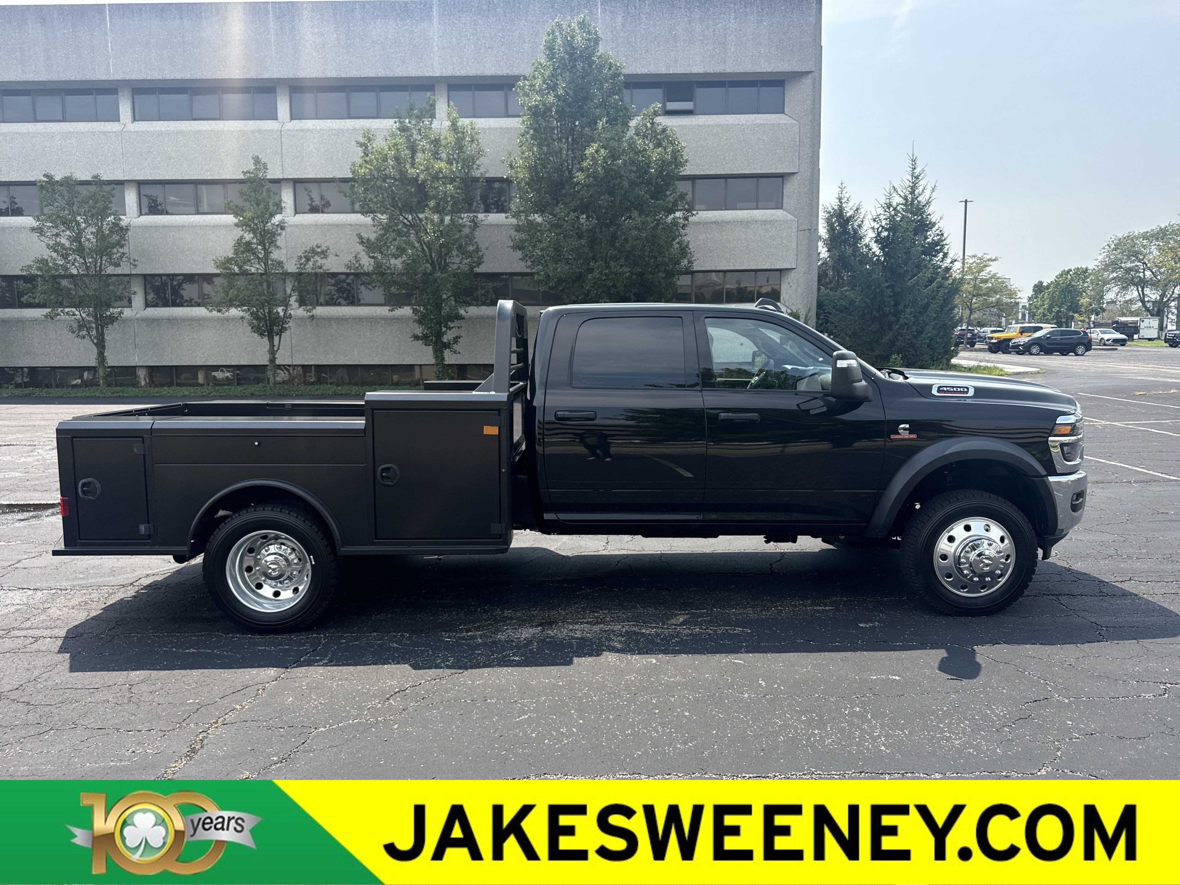 New 2026 RAM 4500 Tradesman AWD/4WD image 11