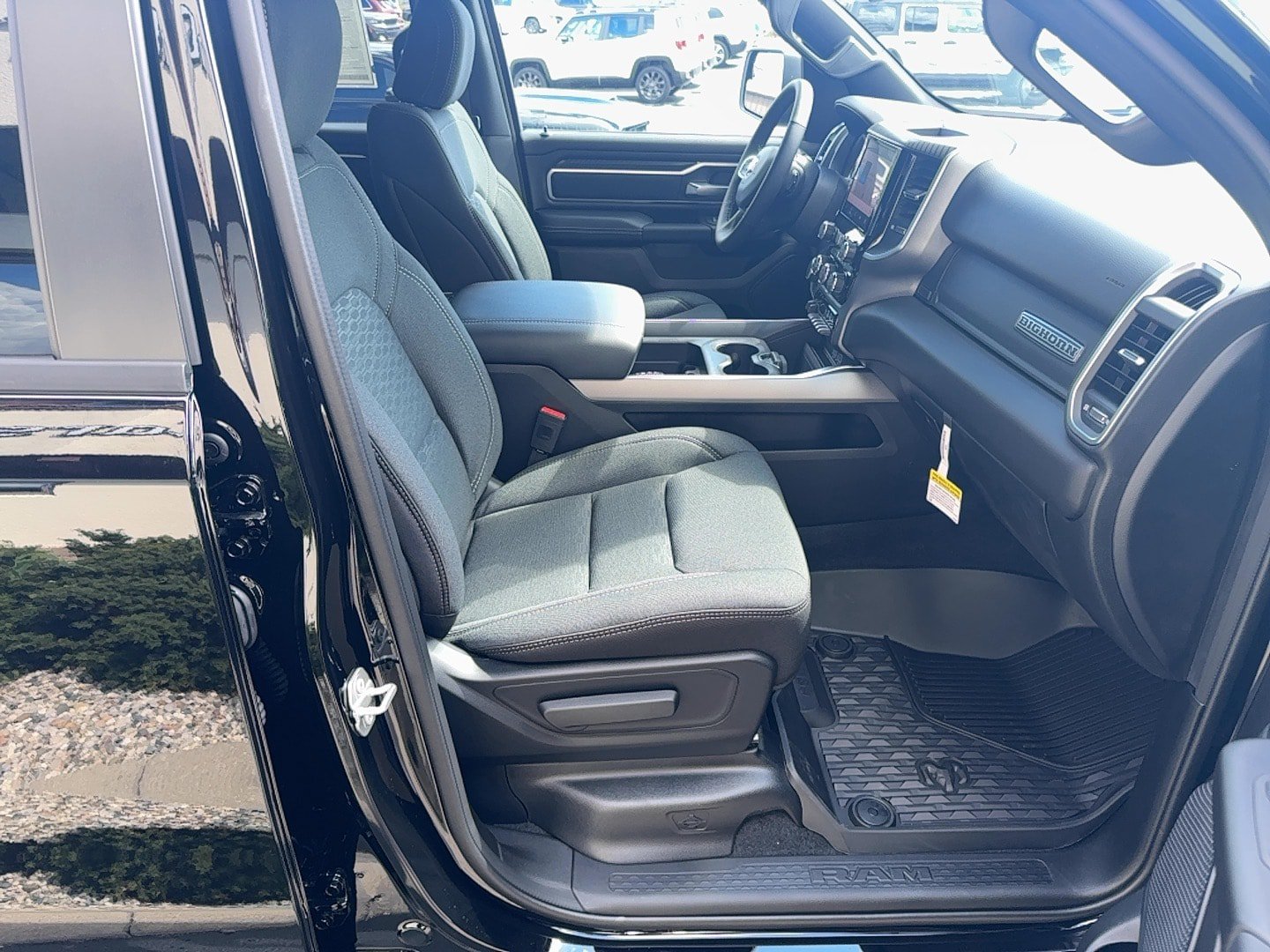 New 2025 RAM 1500 Big Horn AWD/4WD image 7