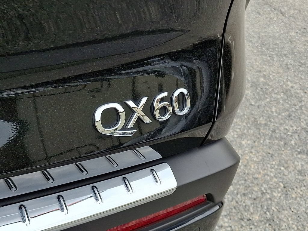 Used 2023 INFINITI QX60 Luxe w/ Performance Audio Package AWD/4WD image 30
