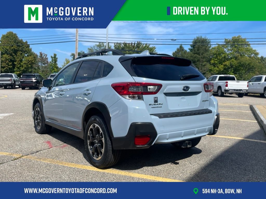 Used 2023 Subaru Crosstrek 2.0i Premium AWD/4WD image 3