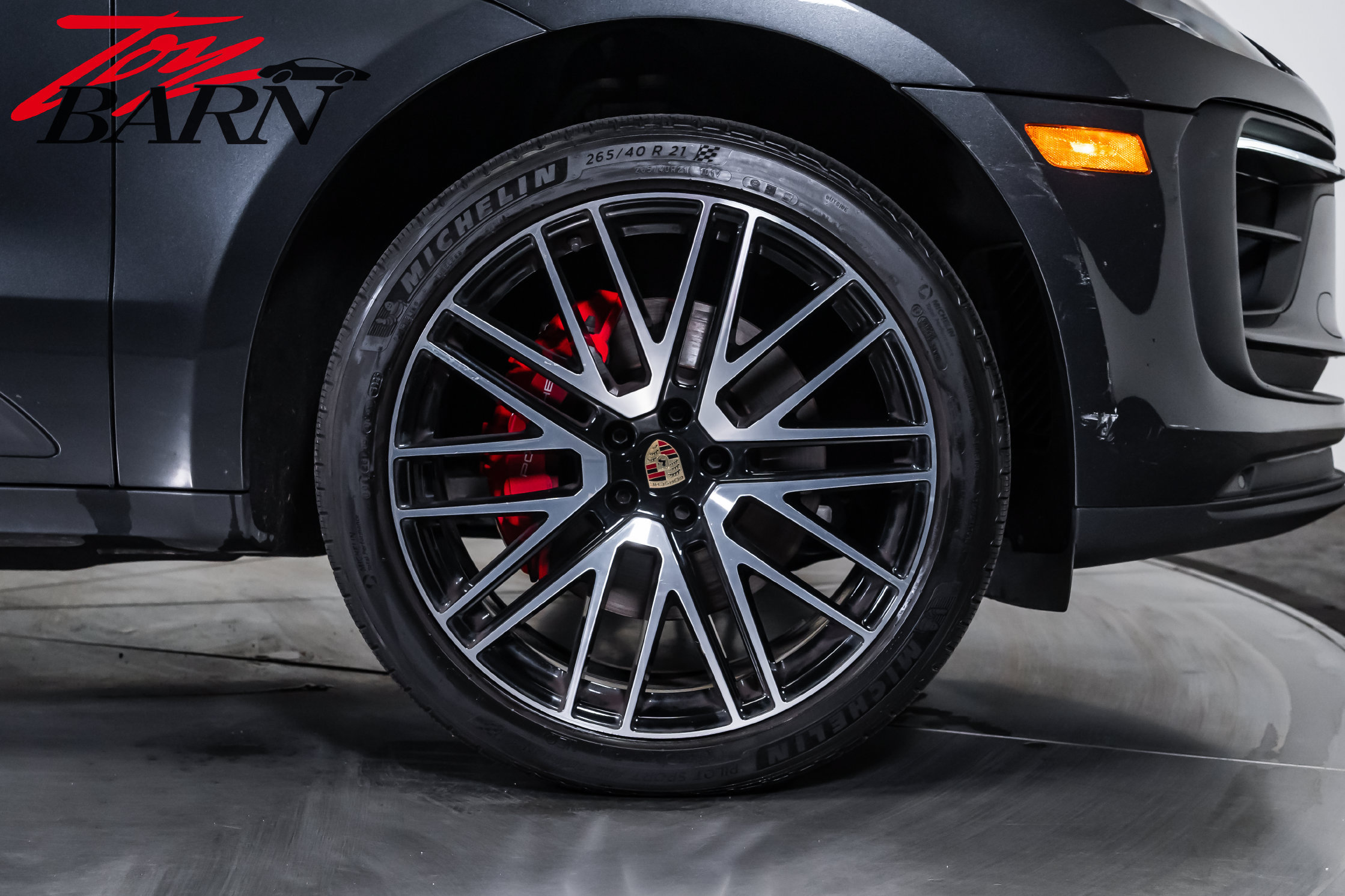 Used 2024 Porsche Macan S AWD/4WD image 13