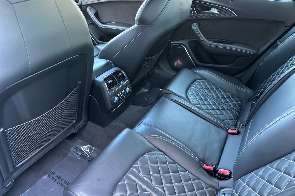 Used 2018 Audi S6 Prestige AWD/4WD image 11