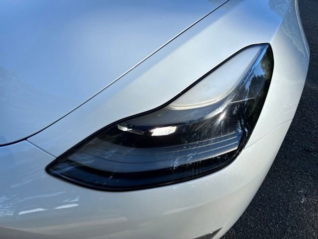 Used 2022 Tesla Model 3 Long Range AWD/4WD image 5