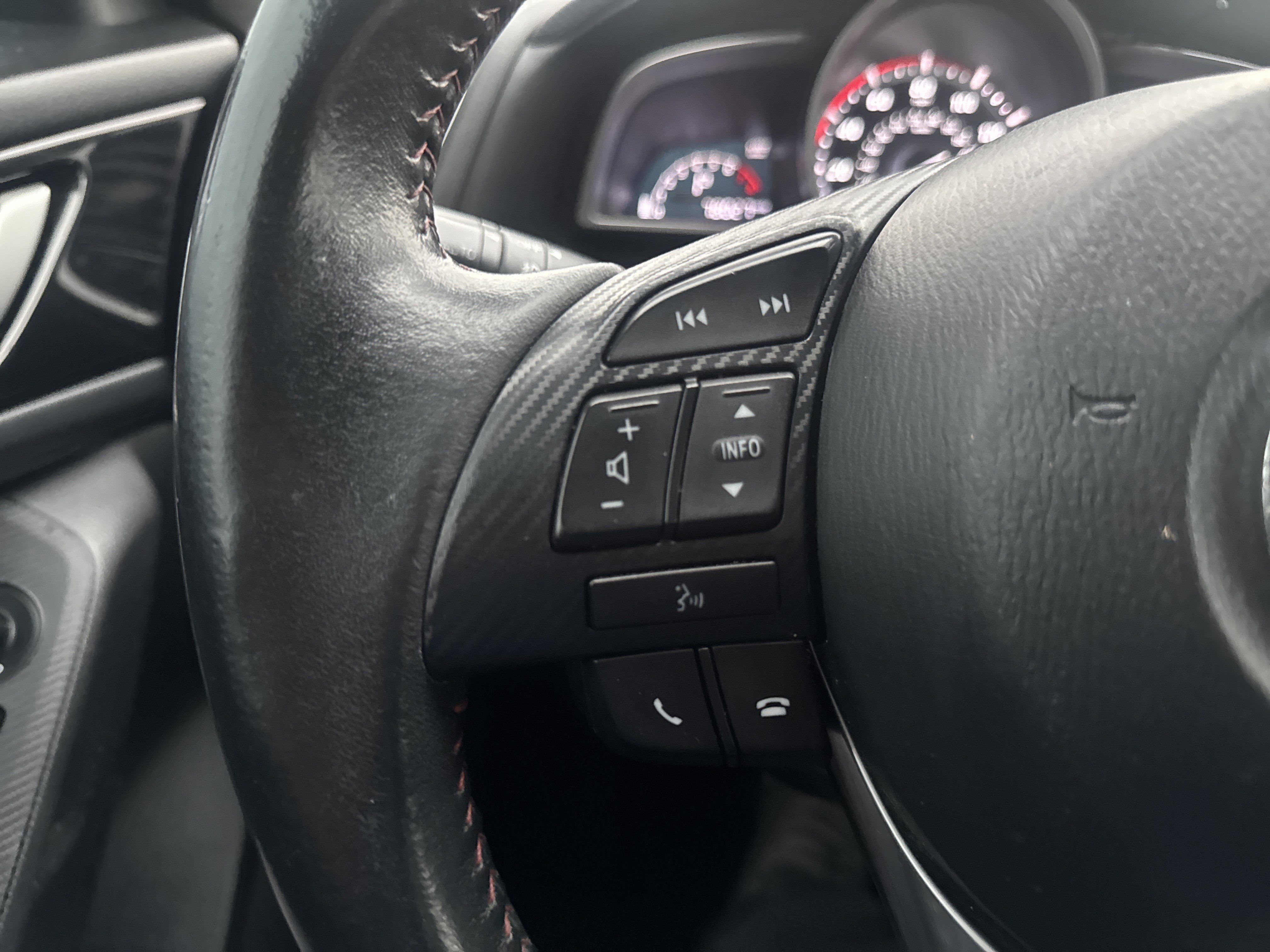 Used 2016 MAZDA MAZDA3 i Touring image 12