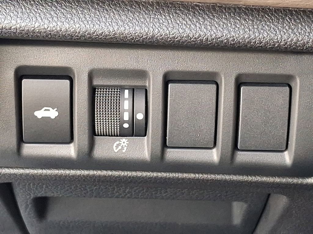 Used 2020 Subaru Legacy Touring XT image 24