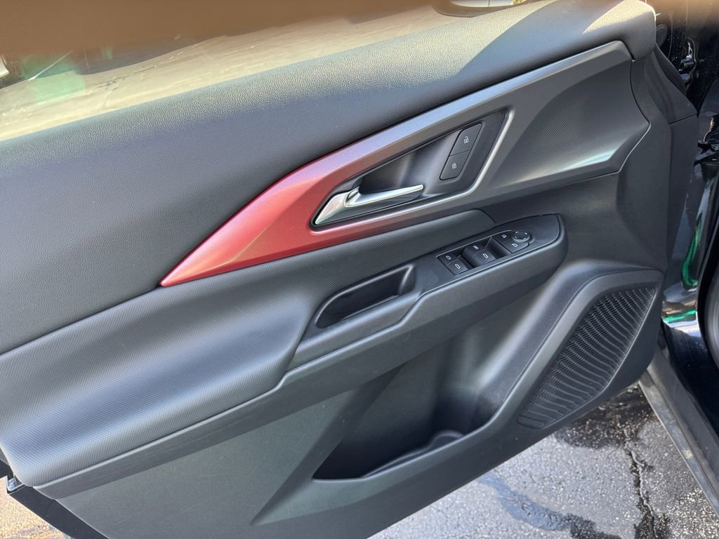 Used 2024 Chevrolet Equinox EV RS image 21