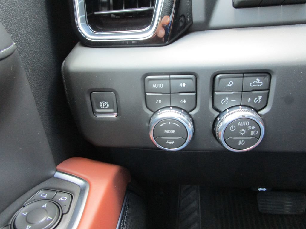 New 2026 GMC Sierra 1500 Denali Ultimate AWD/4WD image 40