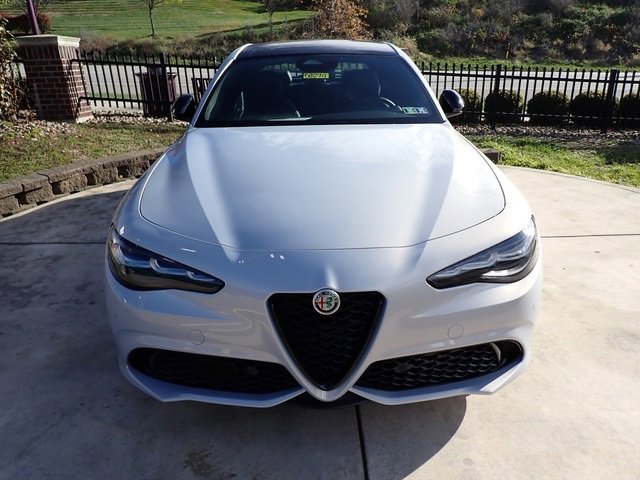 New 2025 Alfa Romeo Giulia Sprint w/ Driving Assist Package image 10