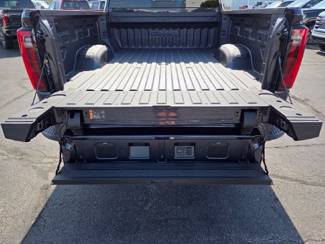 New 2026 GMC Sierra 3500 Denali Ultimate AWD/4WD image 22