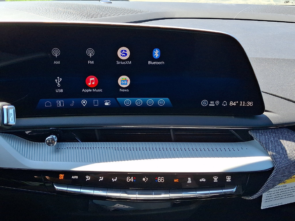 New 2027 Cadillac Optiq Luxury AWD/4WD image 11