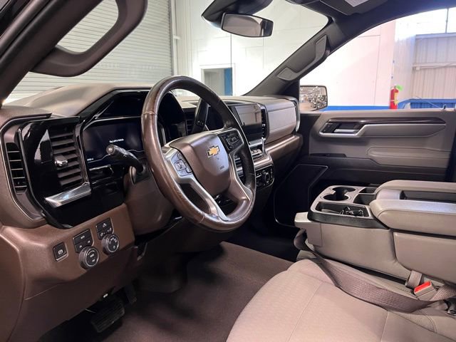 Used 2022 Chevrolet Silverado 1500 LT image 22