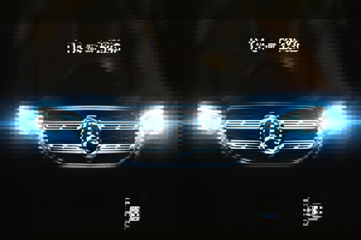 Used 2023 Mercedes-Benz GLS 580 4MATIC image 15