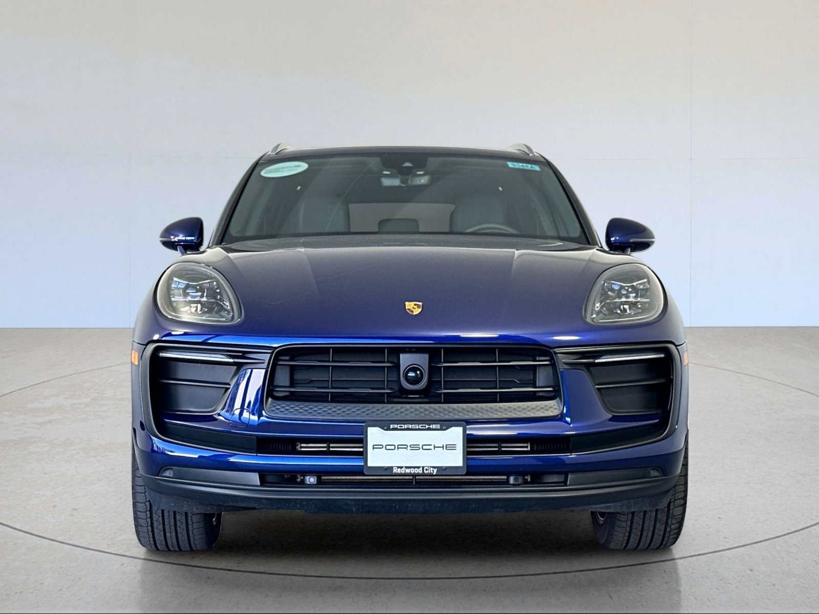 Certified 2026 Porsche Macan AWD/4WD image 11