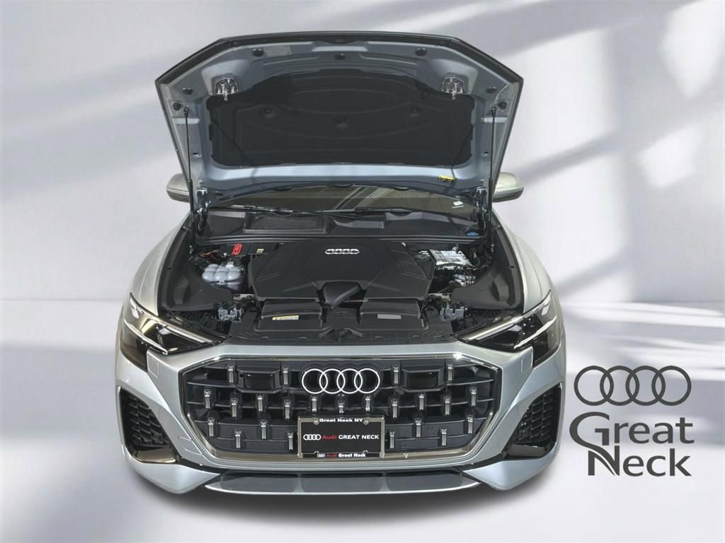 Used 2025 Audi Q8 Premium w/ Convenience Package AWD/4WD image 16