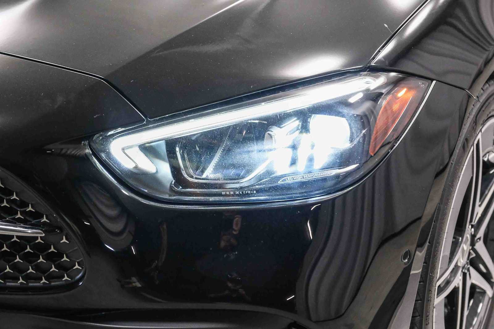 Certified 2022 Mercedes-Benz C 300 4MATIC Sedan image 13