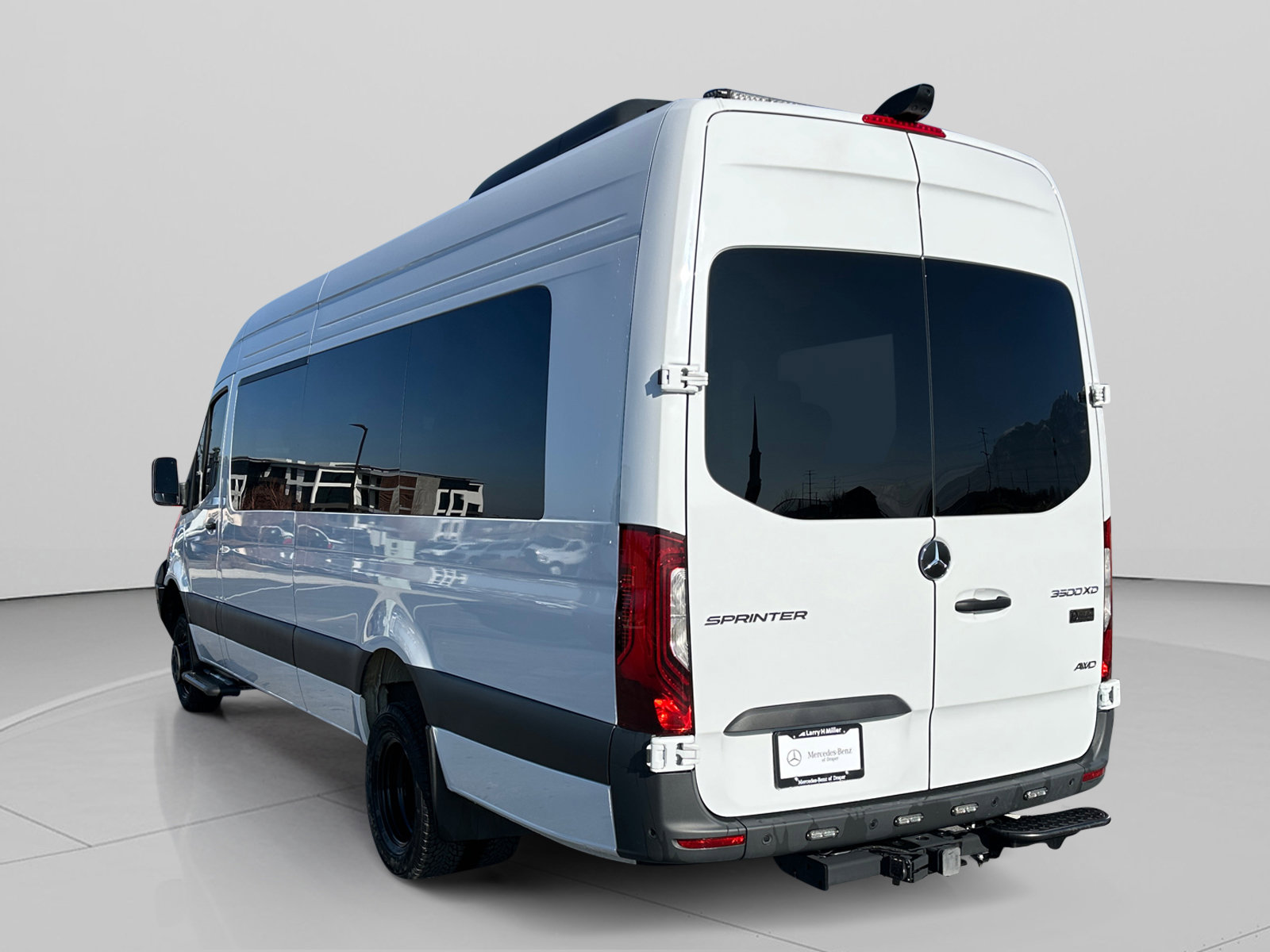 Used 2024 Mercedes-Benz Sprinter 3500 image 7