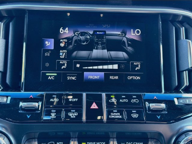 Used 2023 Lexus LX 600 F Sport w/ Accessory Package (A2) AWD/4WD image 37