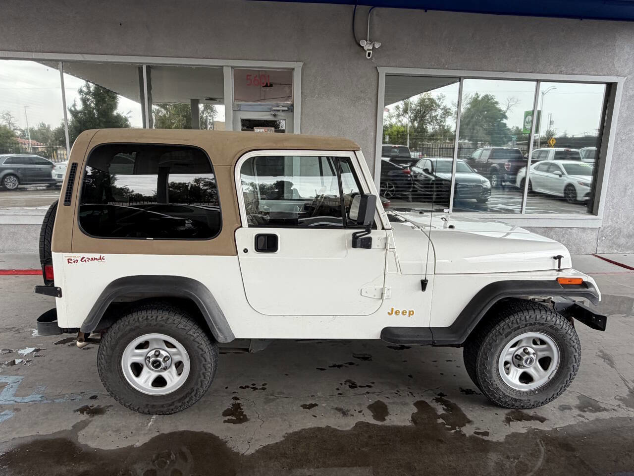 Used 1995 Jeep Wrangler Rio Grande AWD/4WD image 7