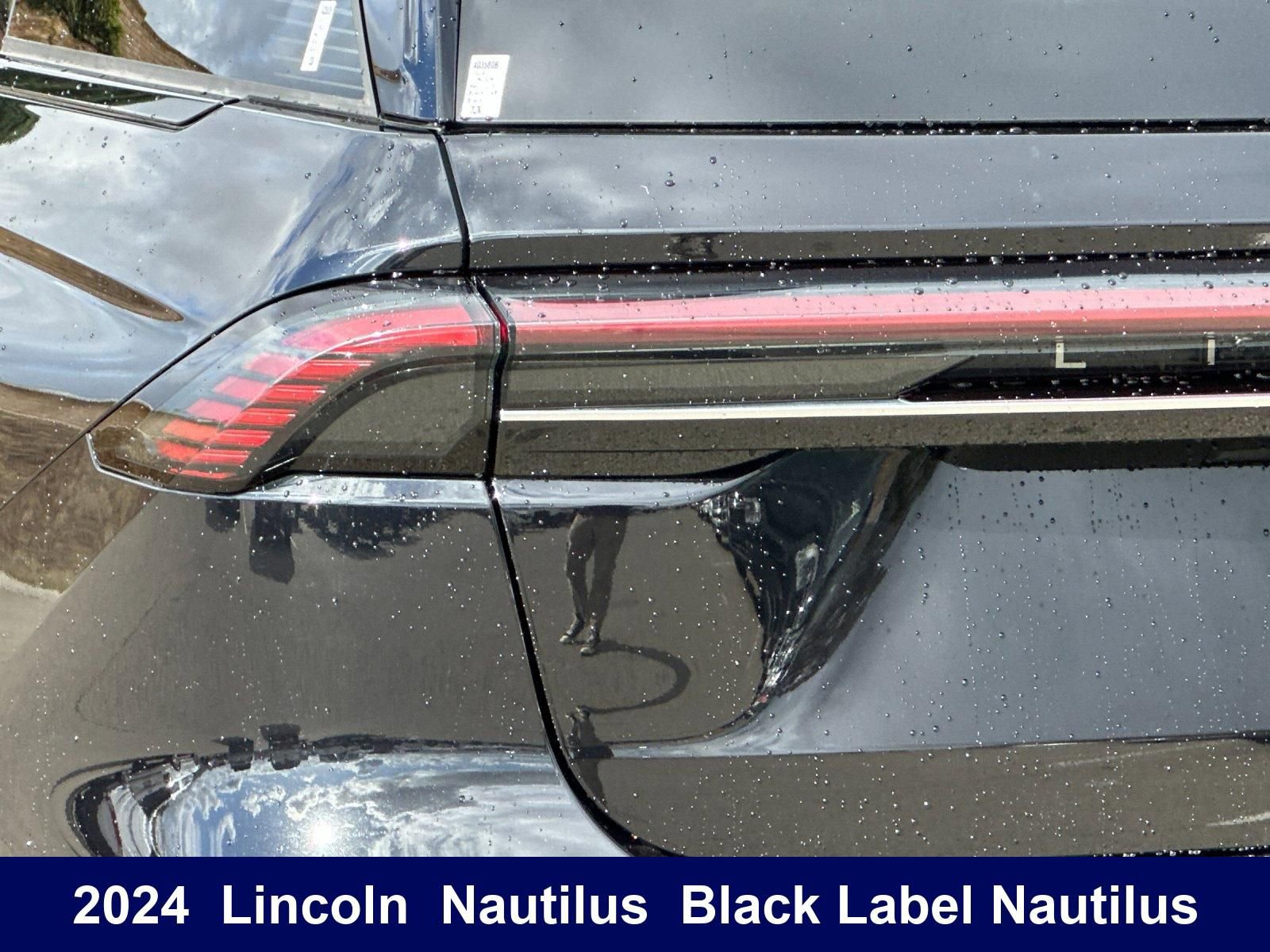 Used 2024 Lincoln Nautilus Black Label AWD/4WD image 36