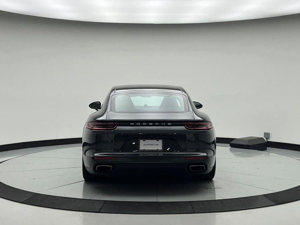 Used 2019 Porsche Panamera 4 image 10