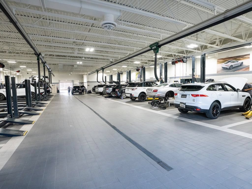 New 2026 Land Rover Range Rover SE AWD/4WD image 22