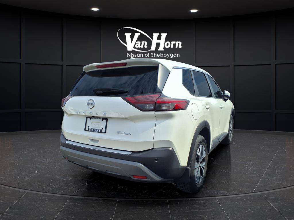 Used 2023 Nissan Rogue SV image 9