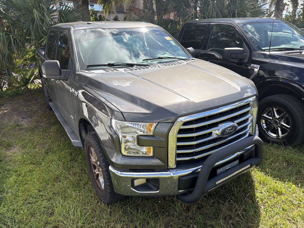 Used 2016 Ford F150 XLT w/ Equipment Group 302A Luxury RWD image 4