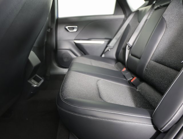 New 2025 Kia K4 GT-Line image 9