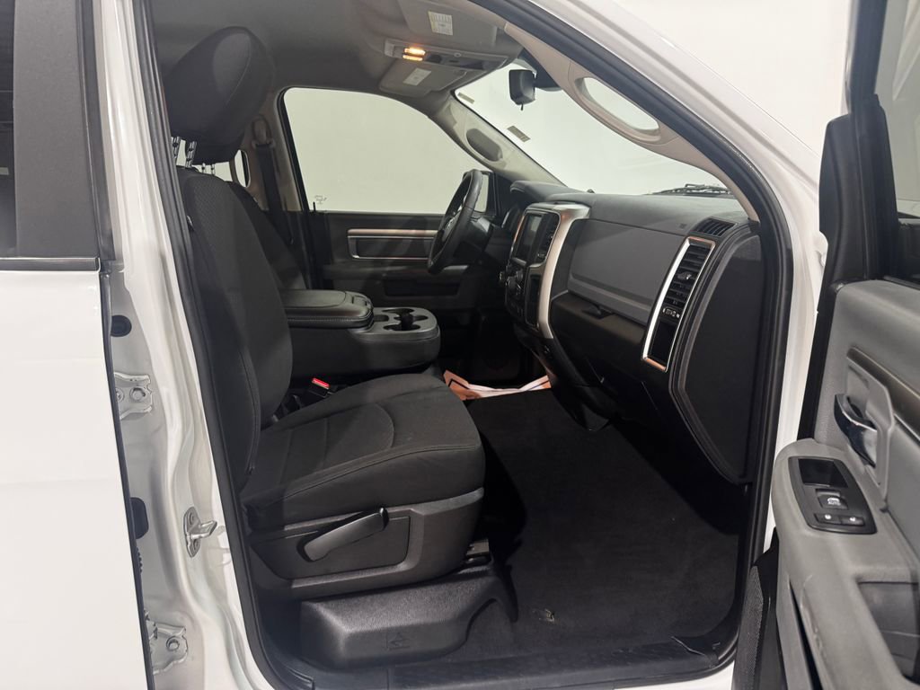 Used 2019 RAM 1500 Classic Warlock image 22