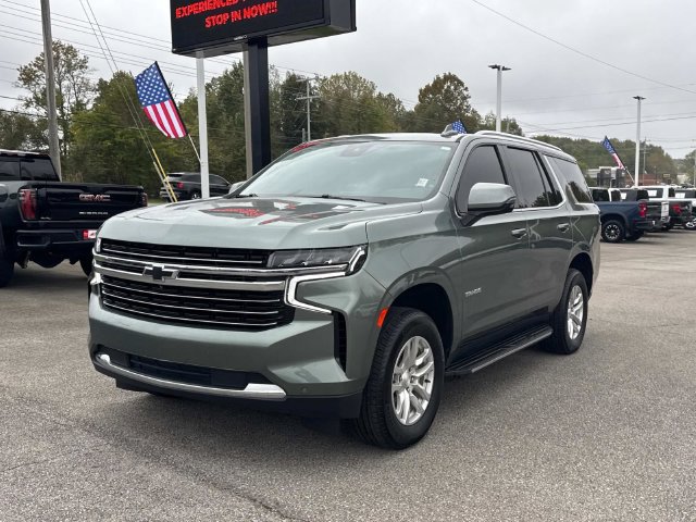 Used 2023 Chevrolet Tahoe LT w/ Luxury Package AWD/4WD image 8