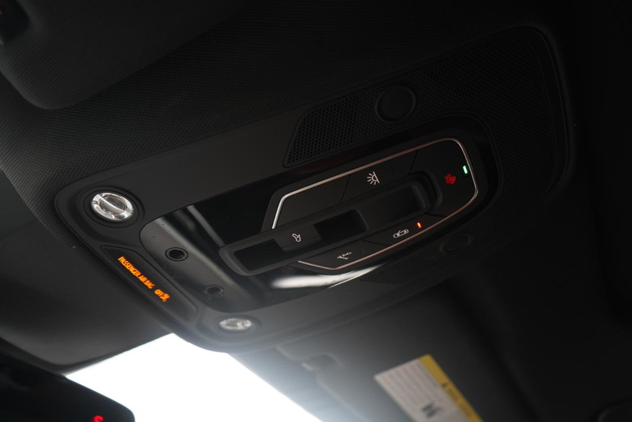 Used 2021 Audi S6 Premium Plus w/ S Sport Package image 32