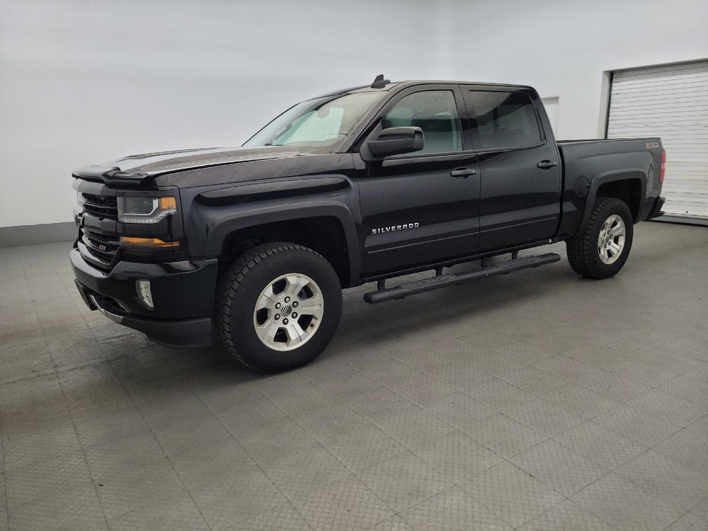 Used 2017 Chevrolet Silverado 1500 LT w/ All Star Edition AWD/4WD image 2