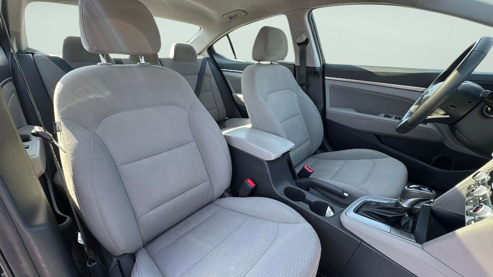 Used 2020 Hyundai Elantra Value Edition FWD image 22